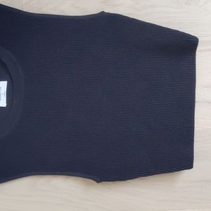 Aritzia babaton sculpt knit muscle tank